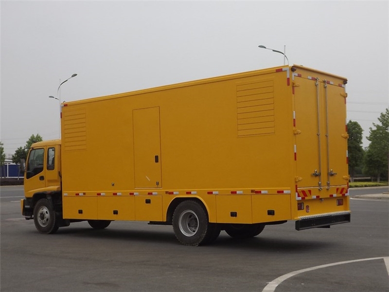 潍坊发电车出租- 柴油发电机油箱怎么清洗