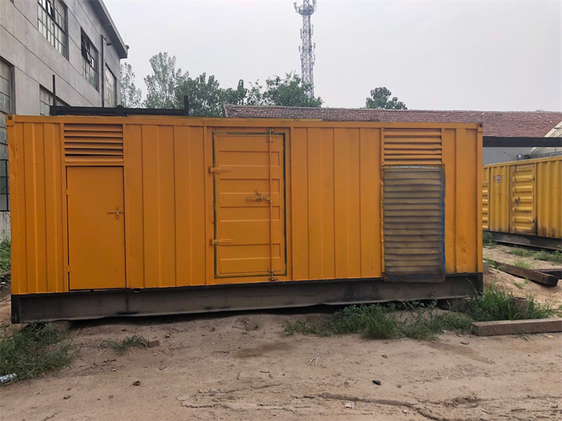 潍坊柴油发电机如何判断新机油是否已经完全充满机油滤清器？