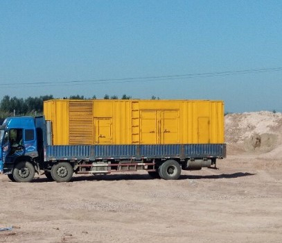 潍坊发电机出租如何判断柴油发电机冷却液是否需要更换？