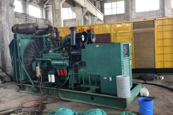 潍坊发电机组的空气滤清器应该如何保养？