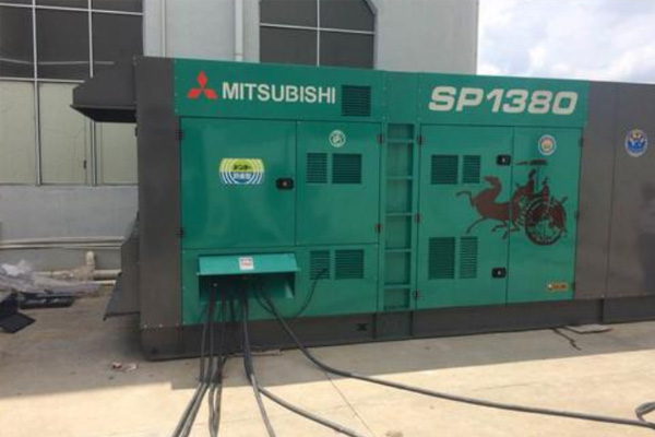 潍坊为什么有些柴油发电机组的输出电压可以调节？